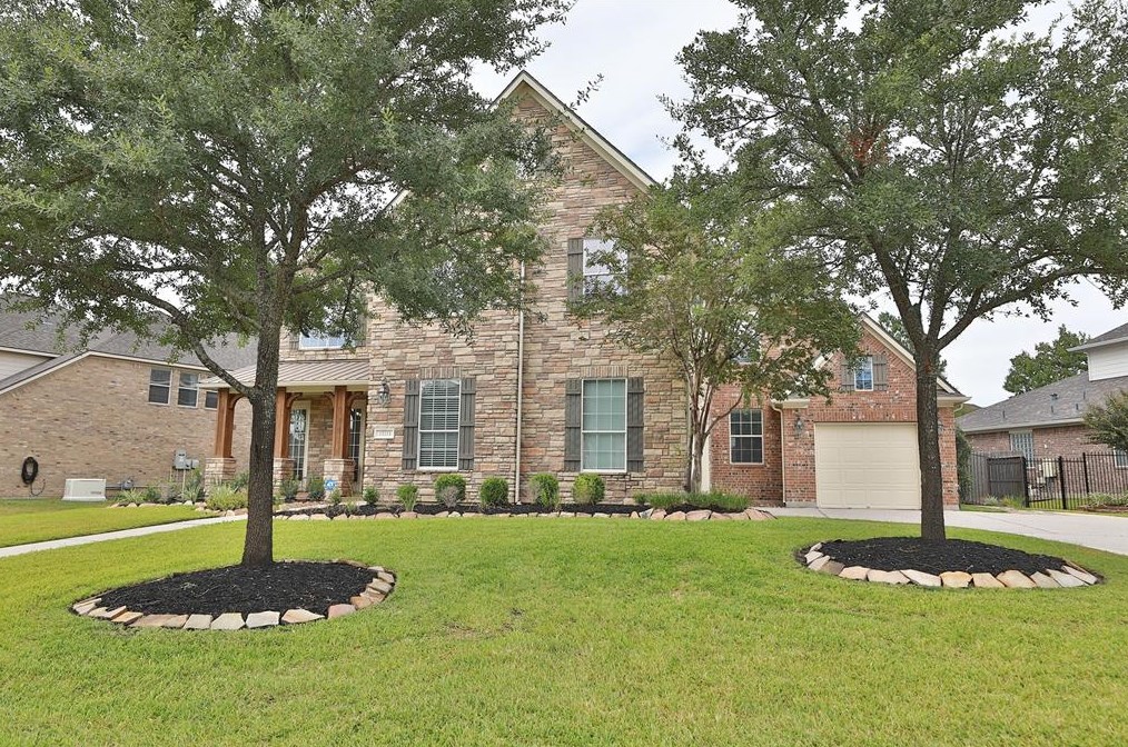 25211 Titan Springs Dr, Spring TX  77389-4360 exterior