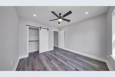 207 E Gulf Street, Baytown, TX 77520 - Photo 11