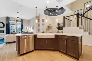 3610 Compass Pointe Ct, Angleton, TX 77515 - Photo 9