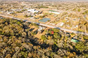 1014 S Columbia Dr, West Columbia, TX 77486 - Photo 13