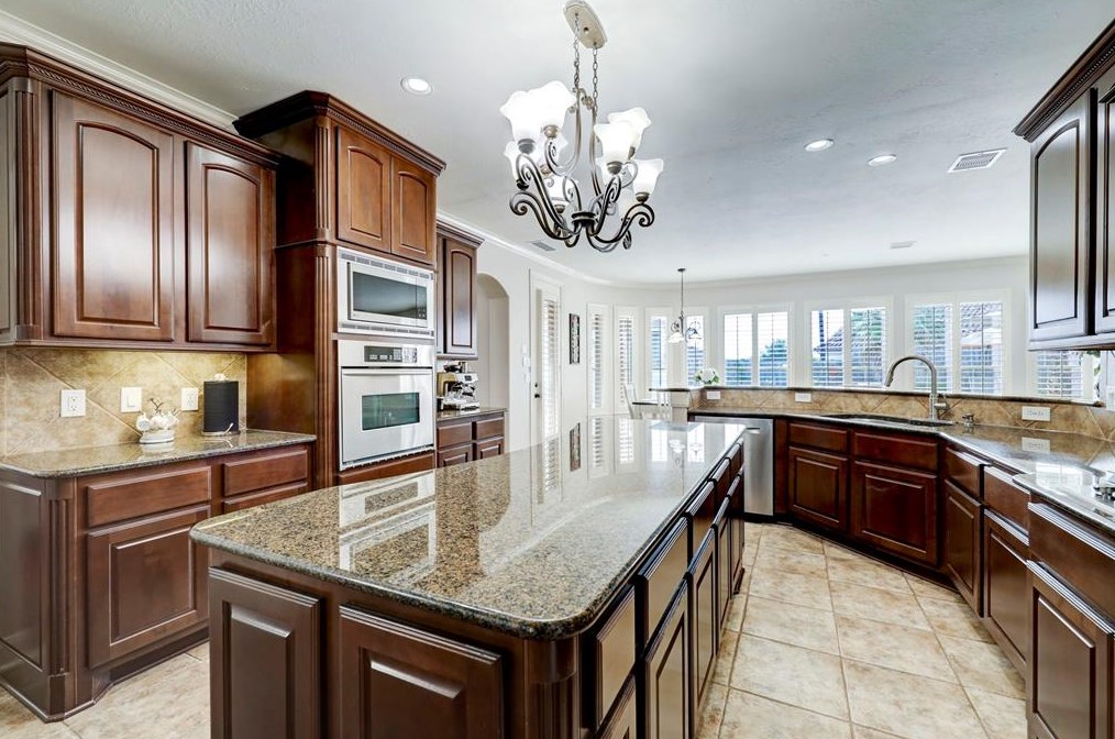 103 Trudeau Ln, Sugar Land TX 77498-6354 exterior