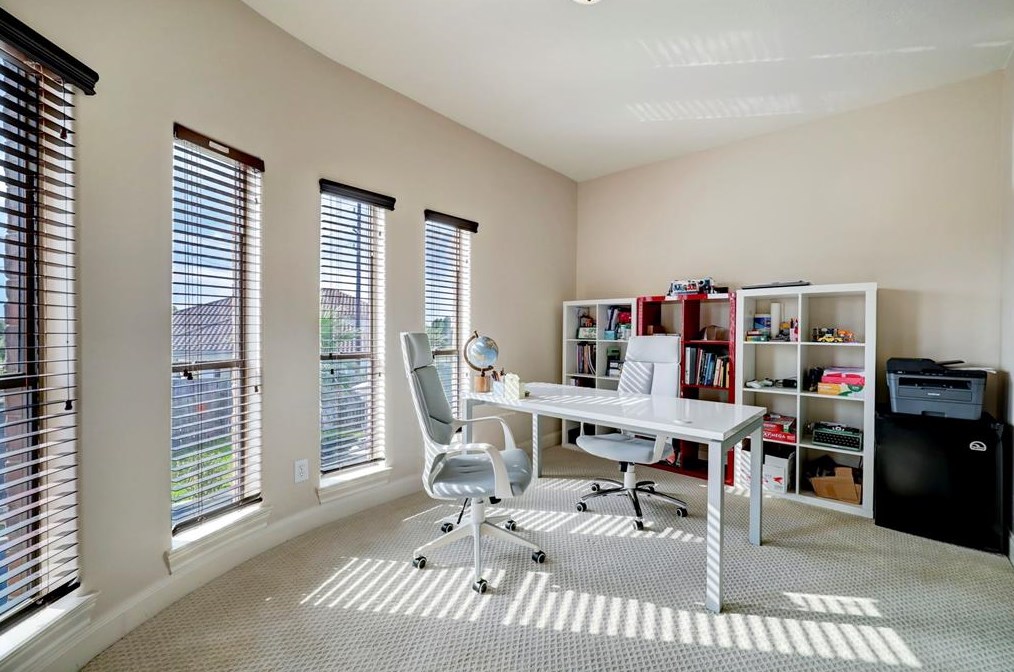 103 Trudeau Ln, Sugar Land TX 77498-6354 exterior