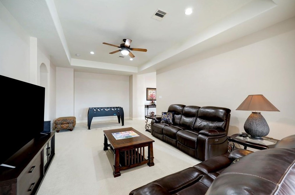 103 Trudeau Ln, Sugar Land TX 77498-6354 exterior