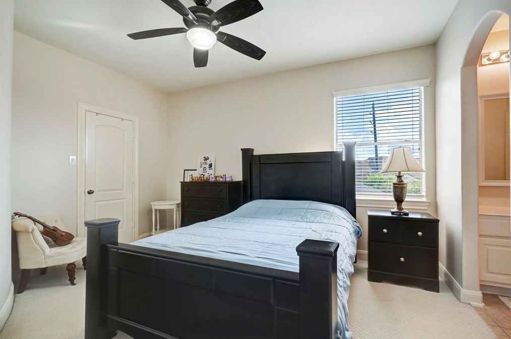 103 Trudeau Ln, Sugar Land TX 77498-6354 exterior