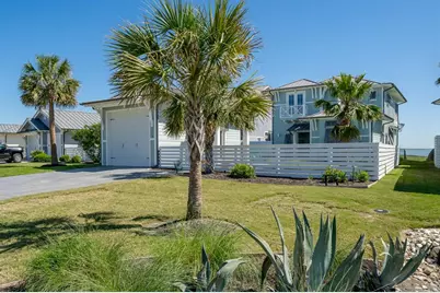 124 Reserve Lane, Rockport, TX 78382 - Photo 1