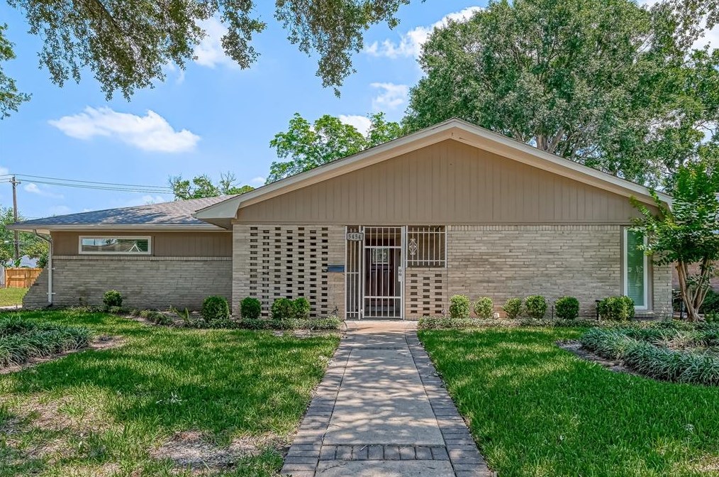 5454 Edith St, Houston TX  77096-1219 exterior