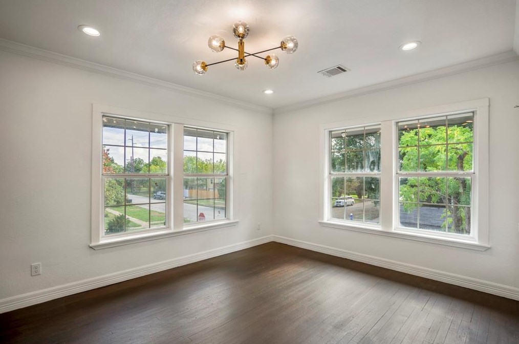 2520 Barbee St, Houston TX  77004-5280 exterior