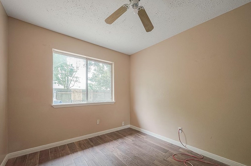 19327 Cypress Bay Dr, Katy TX 77449-4034 exterior