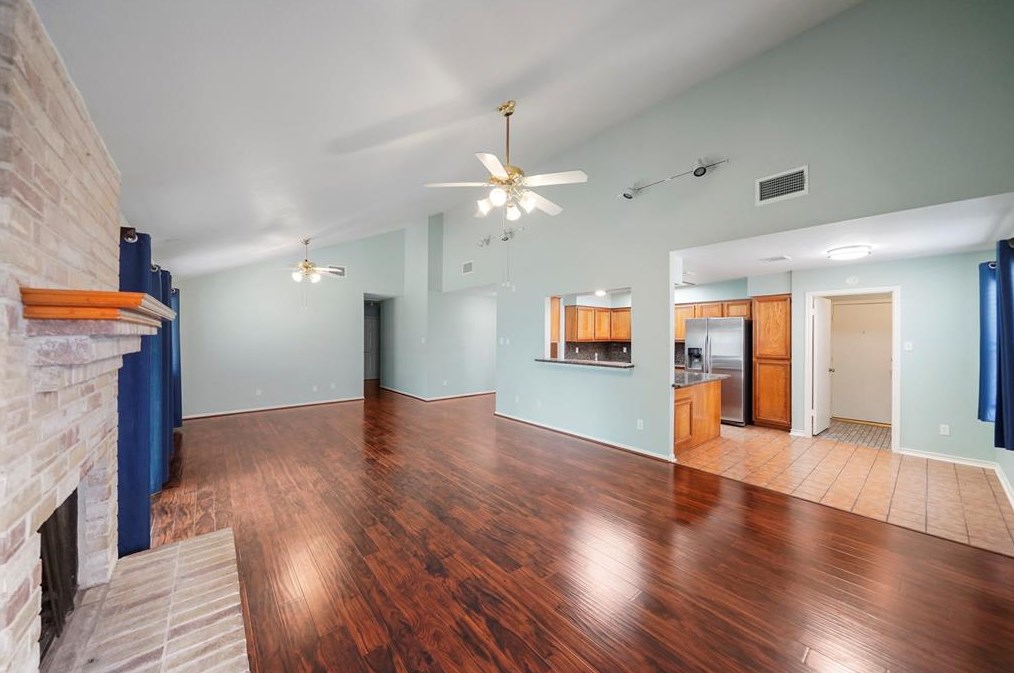 17206 Park Lodge Dr, Spring TX  77379-4401 exterior