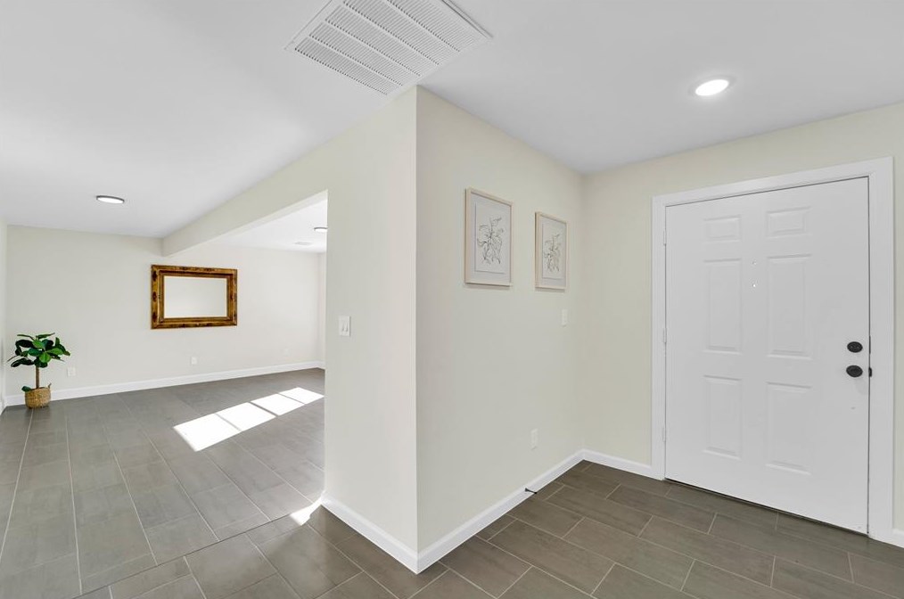 10910 Sageorchard Ln, Houston TX  77089-3918 exterior