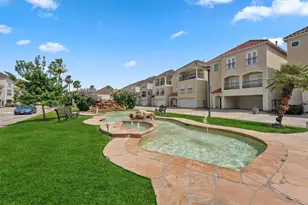 6107 S Arrowana Ln, Houston, TX 77036 - Photo 27