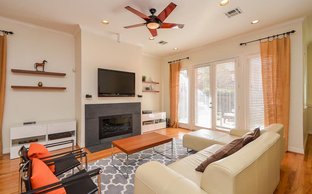 5023 Rose St, Houston TX  77007-5341 exterior