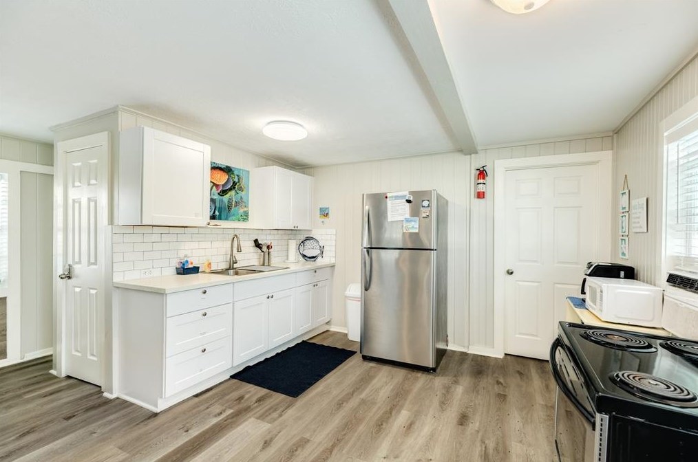 309 Ft Velasco, Jones Creek TX  77541-7204 exterior