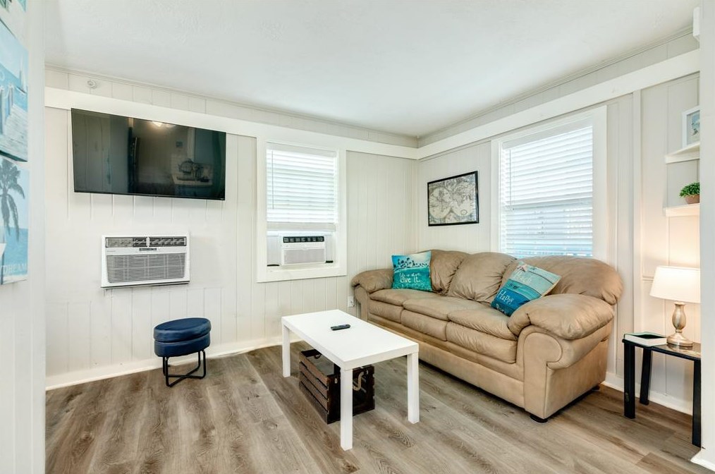 309 Ft Velasco, Jones Creek TX  77541-7204 exterior