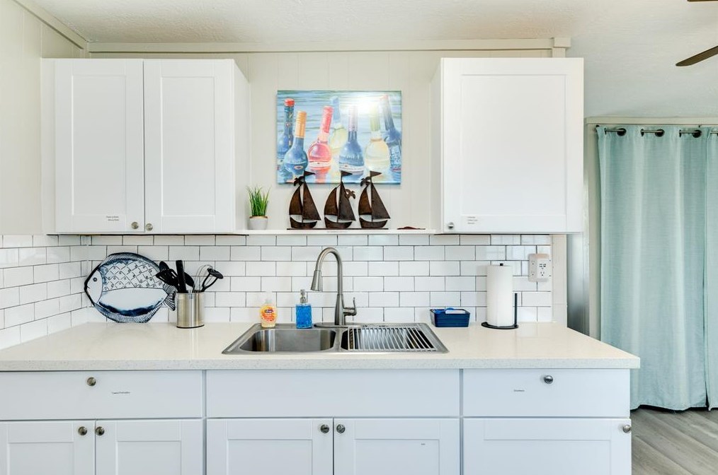 309 Ft Velasco, Jones Creek TX  77541-7204 exterior