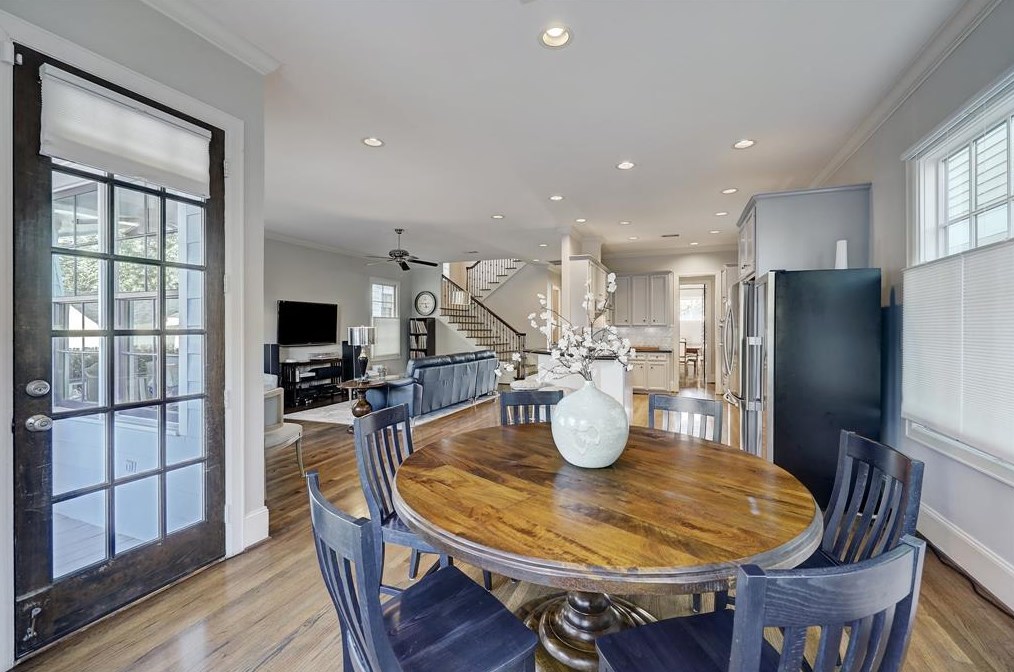 1536 Waverly, Houston TX  77008-4149 exterior