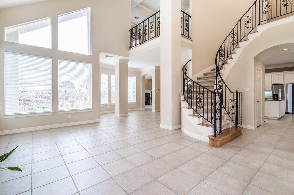 1119 Garden Crest Ln, Houston TX  77077 exterior