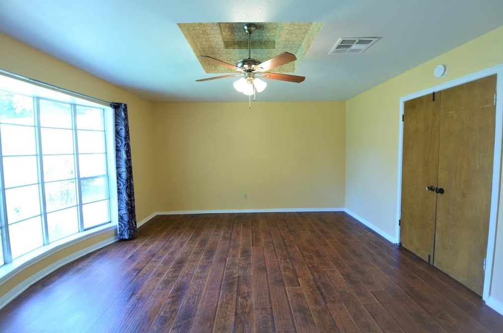 16323 Autumn Wind Dr, Houston TX  exterior