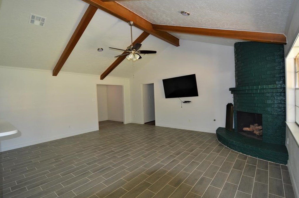 16323 Autumn Wind Dr, Houston TX  exterior