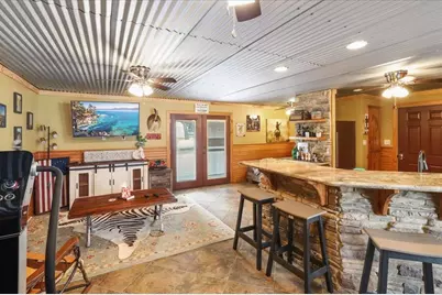 2120 Fm 1406 Road, Winnie, TX 77665 - Photo 41