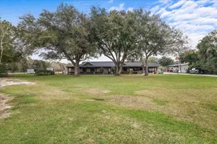 2120 Fm 1406 Rd, Winnie, TX 77665 - Photo 3