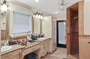 2120 Fm 1406 Rd, Winnie, TX 77665 - Photo 25