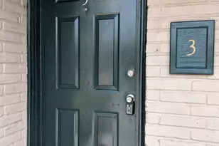 915 Alexander St, Houston, TX 77008 - Photo 1