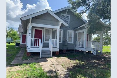 1107 Avenue A Beaumont TX 77701 MLS 18892623 Coldwell Banker