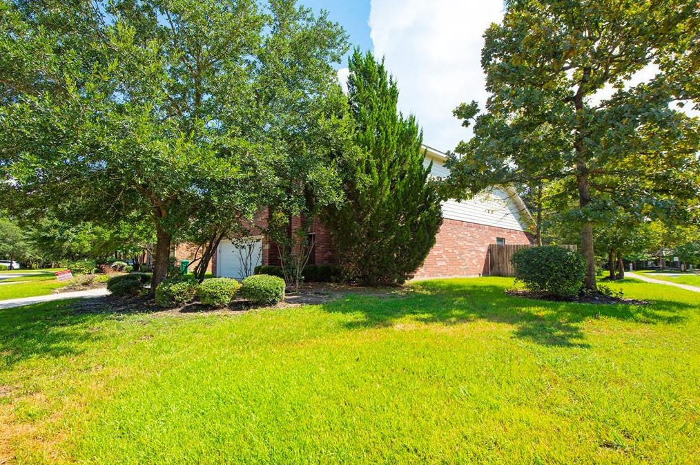 46 Planchard Cir, Spring TX  77382-2331 exterior