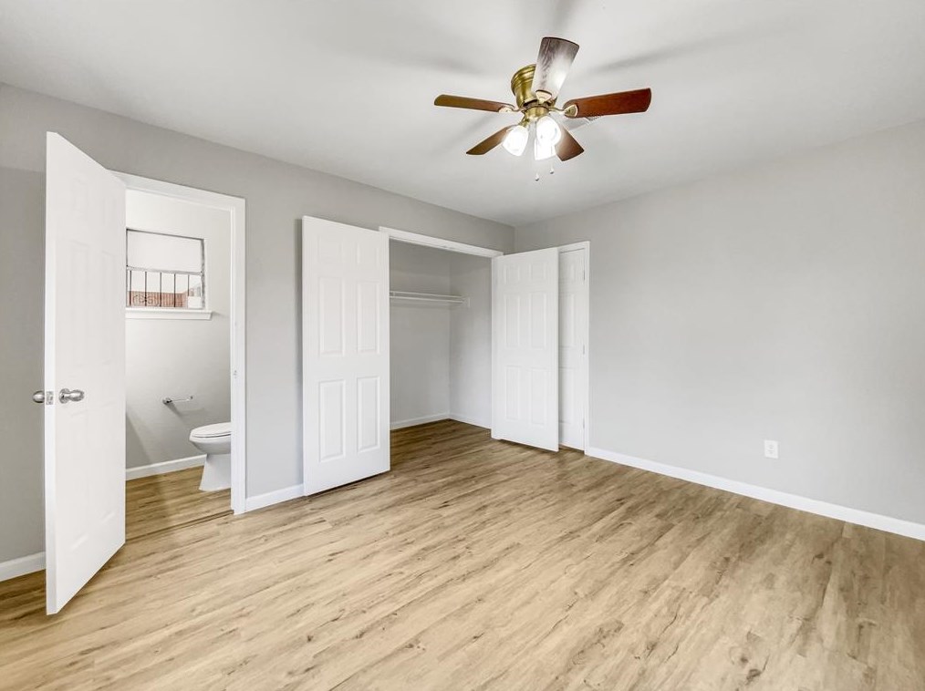 5535 Crane St, Houston TX  77026-4012 exterior