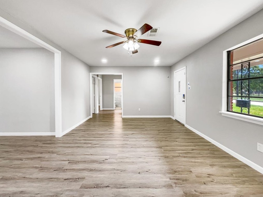 5535 Crane St, Houston TX  77026-4012 exterior