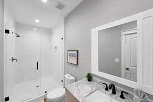 1021 Sunset Circle W, Crystal Beach, TX 77650 - Photo 33