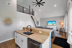 1021 Sunset Circle W, Crystal Beach, TX 77650 - Photo 23