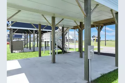 1021 Sunset Circle W, Crystal Beach, TX 77650 - Photo 13