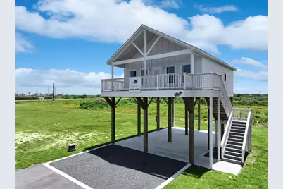 1021 Sunset Circle W, Crystal Beach, TX 77650 - Photo 9