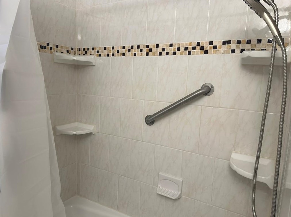 1505 Effie Ln, Pasadena TX 77502-2904 exterior