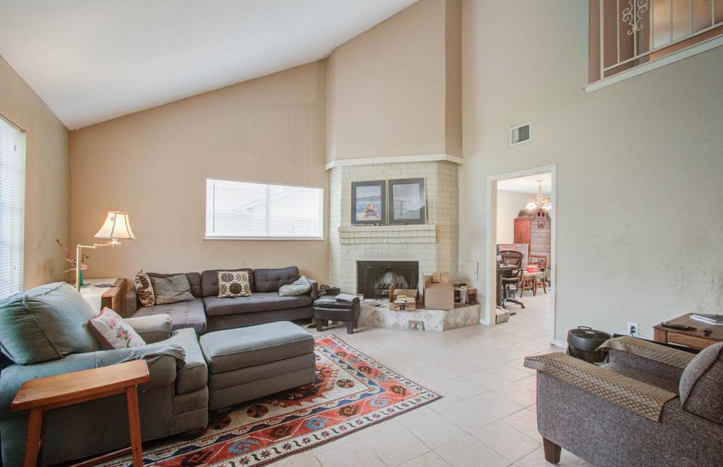 15910 Timber Vly Dr, Houston TX 77070-1969 exterior