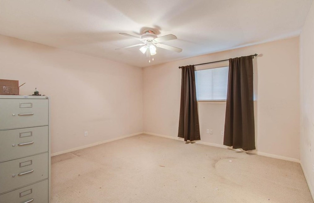 15910 Timber Vly Dr, Houston TX 77070-1969 exterior