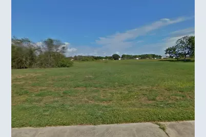 238 Seadrift Street, Port Lavaca, TX 77979 - Photo 9