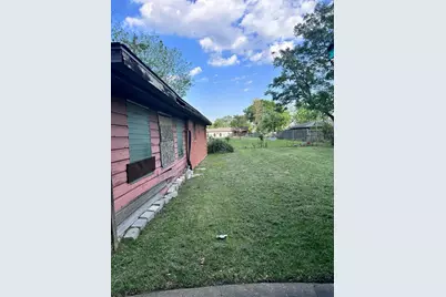 1424 E 33rd Street, Houston, TX 77022 - Photo 3
