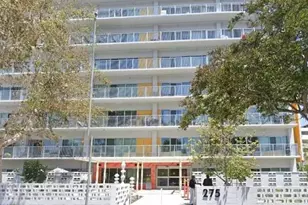 275 E Cordova St, Pasadena, CA 91101 - Photo 3