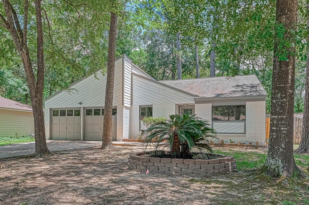 12 Field Flower Ct, Spring TX  77380-2736 exterior