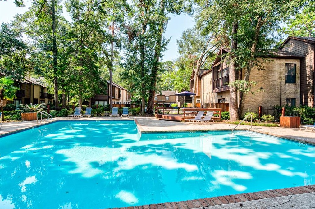 11711 Memorial Dr, Houston TX  77024-7255 exterior