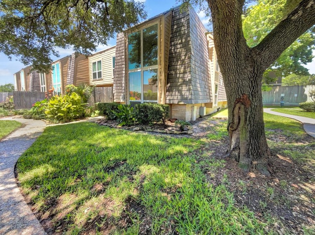 16120 Stuebner Airline Rd, Spring TX  77379-7384 exterior