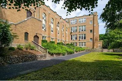 330 Main St, Fairhaven, MA 02719 - Photo 1