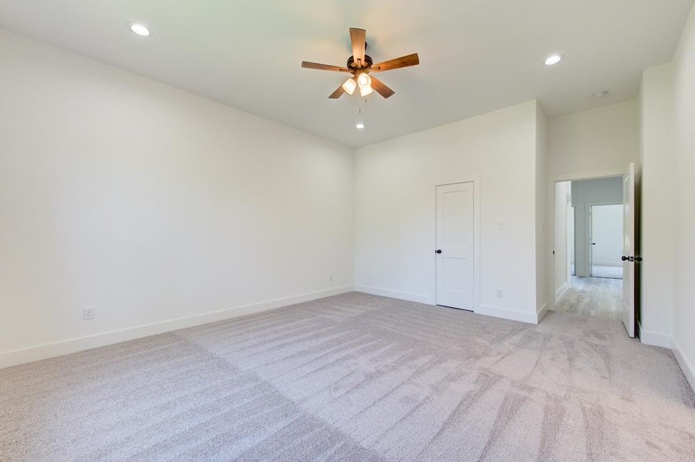 5517 Kittridge, Houston TX  77028-3033 exterior