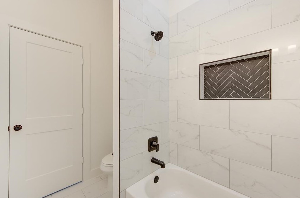 5517 Kittridge, Houston TX  77028-3033 exterior