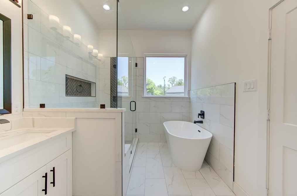 5517 Kittridge St, Houston TX  77028-3022 exterior