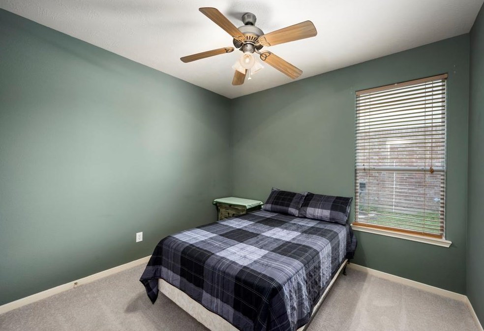 21710 Willow Spur Ct, Tomball TX  77375-3299 exterior