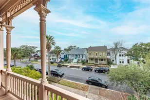 1824 Avenue K, Galveston, TX 77550 - Photo 21